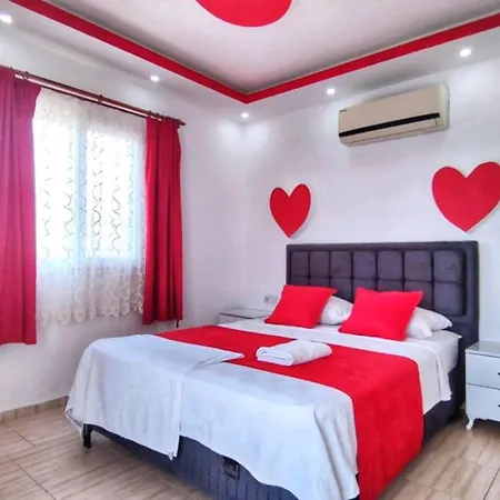 Uzumlu Village 3 Bedroom 8529 Villa Kalkan
