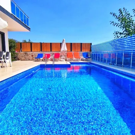 Uzumlu Village 3 Bedroom Villa